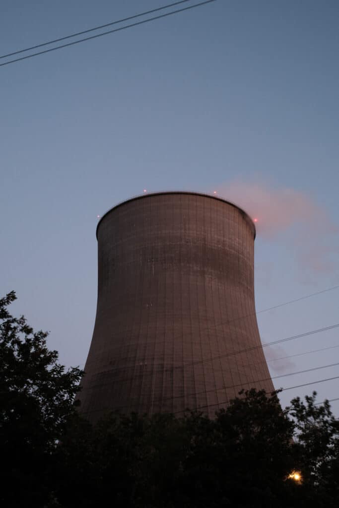 Tour de refroidissement de la Centrale nucléaire de Cruas